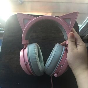 Razor kraken Bt kitty edition